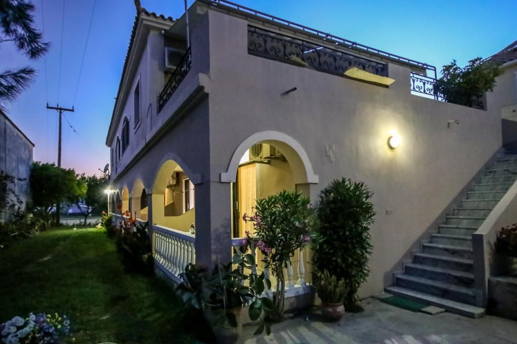 Nadia Studios room 1