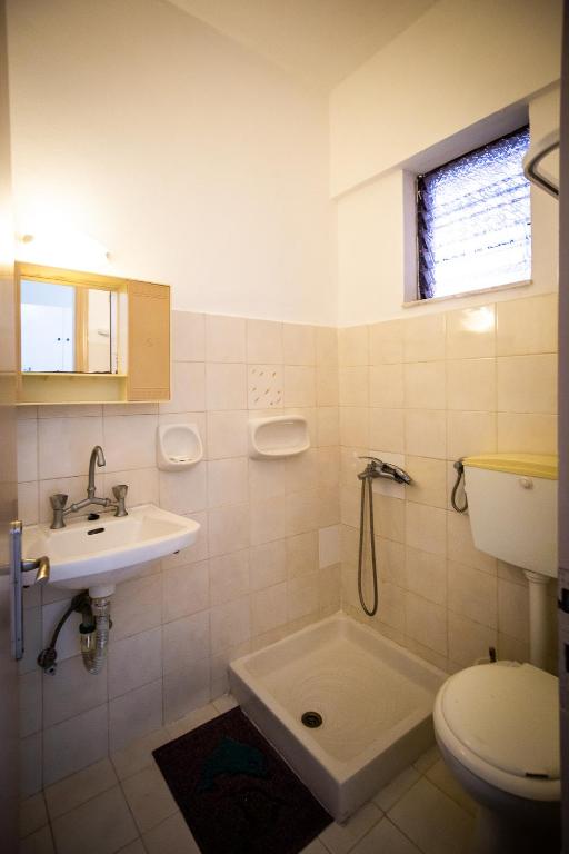 Nadia Studios room 4